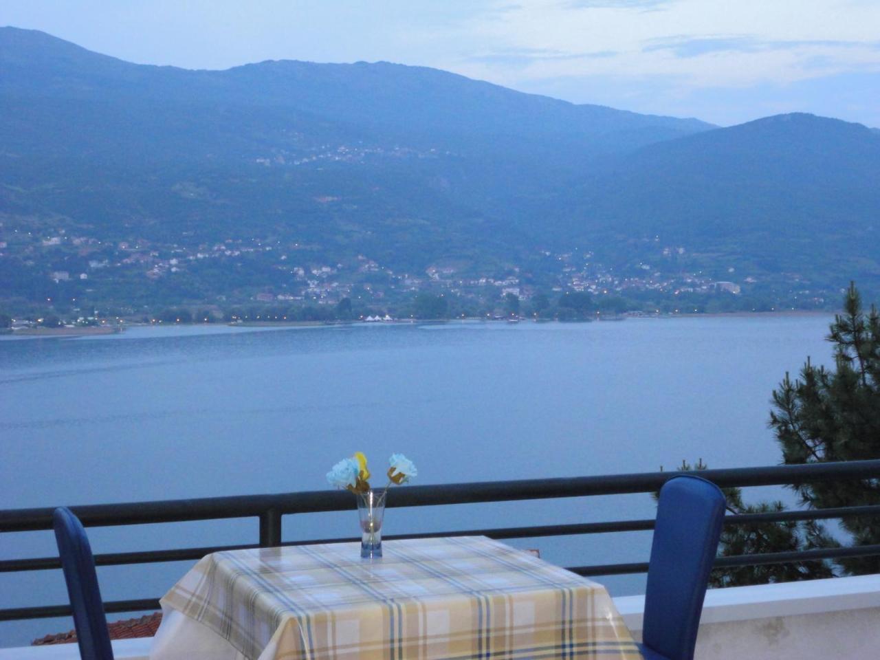 Accommodation J&T Ohrid Esterno foto