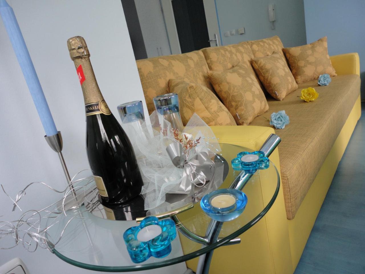 Accommodation J&T Ohrid Esterno foto